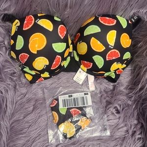 PINK Victoria's Secret Intimates & Sleepwear - Brand NWT PINK VICTORIA SECRET SET 34DD/XS THONG PINK Victoria's Secret Intimates & Sleepwear - Brand NWT PINK VICTORIA SECRET SET 34DD/XS THONG